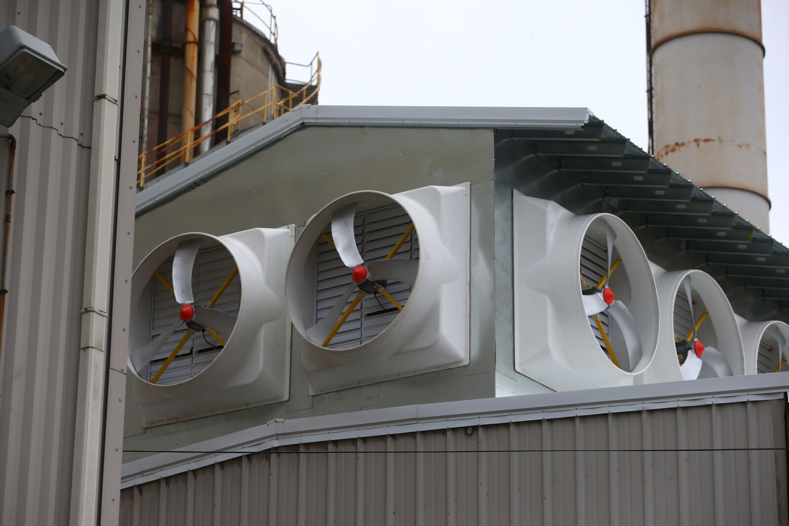 Fans atop roof cool servers at North East Data plant